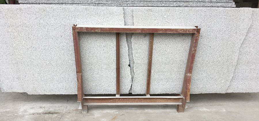 Sesame White Granite Small Slabs Bushhammered