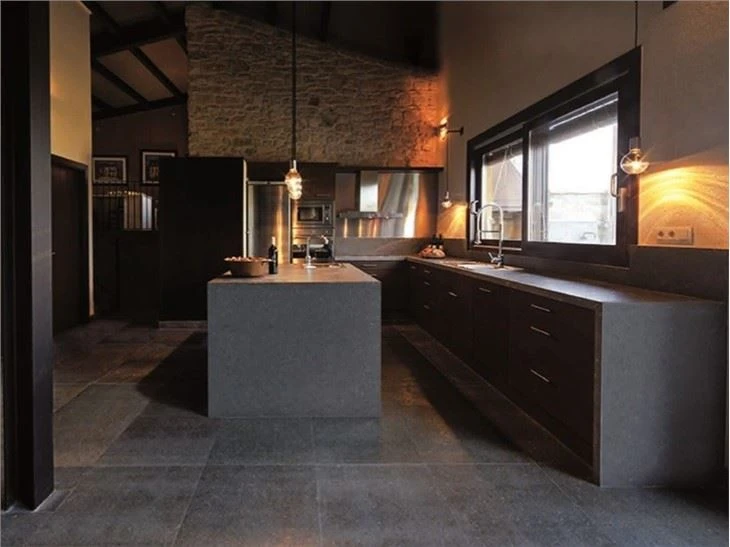 Bastille Grey Limestone Indoor Applications
